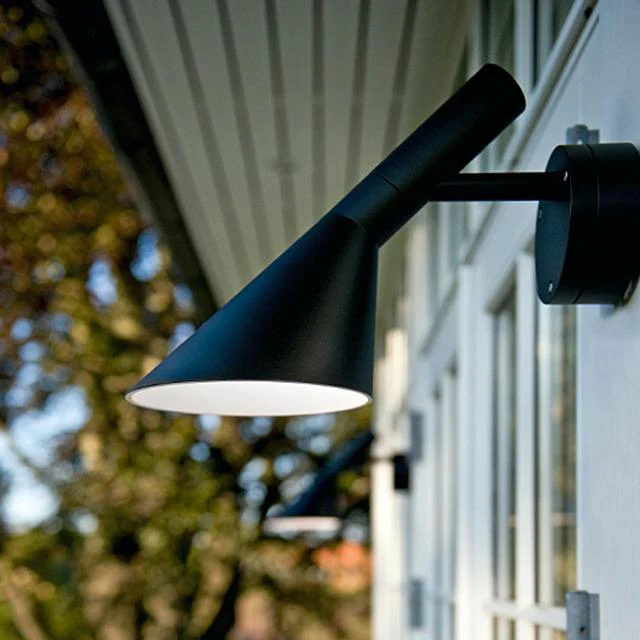 AJ50 Outdoor Wall Lamp - Image 3