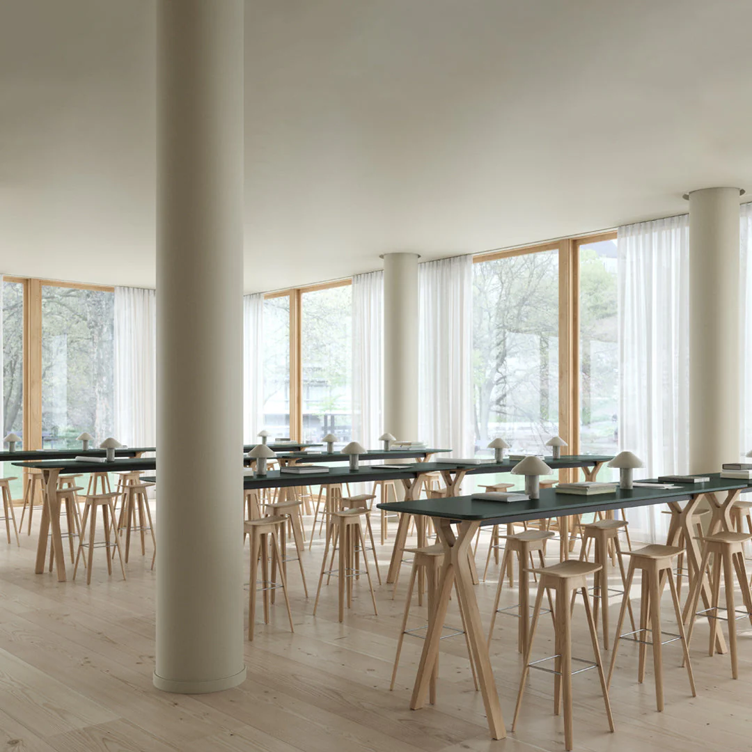 Space High Table - Bar Height - Image 7