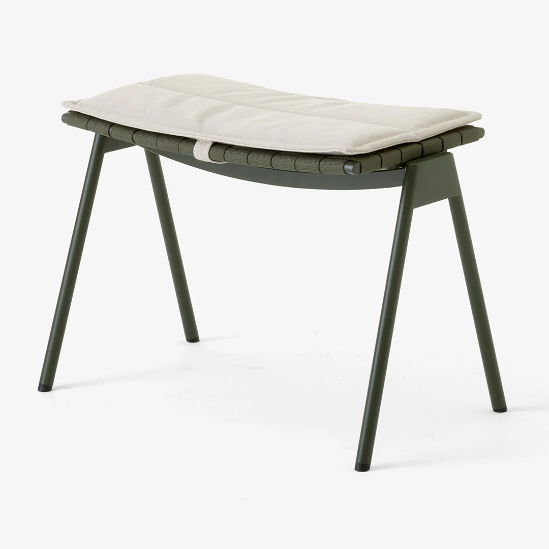 Ville AV46 Footstool Cushion - Image 4