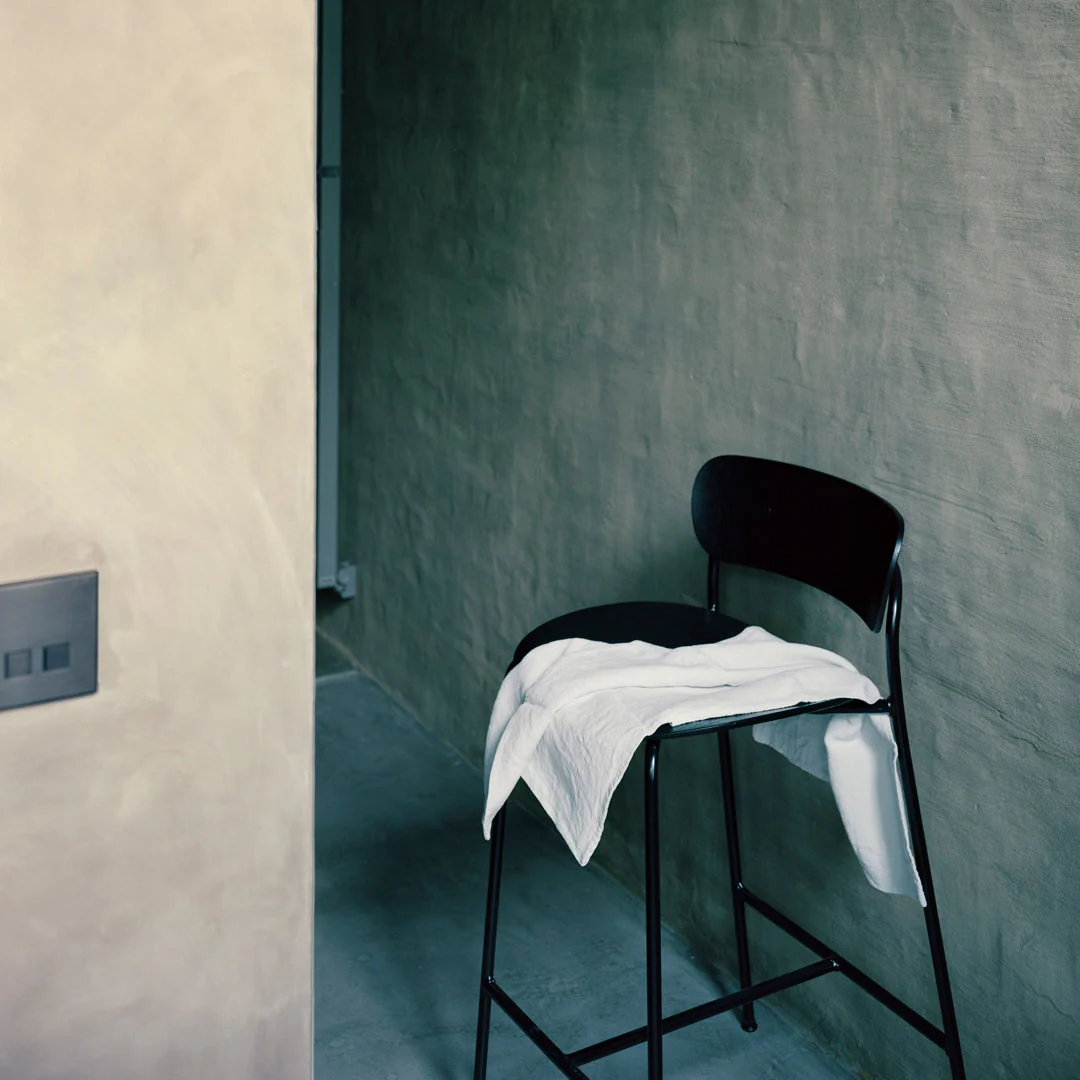 Pavilion AV9 Bar Stool - Image 6
