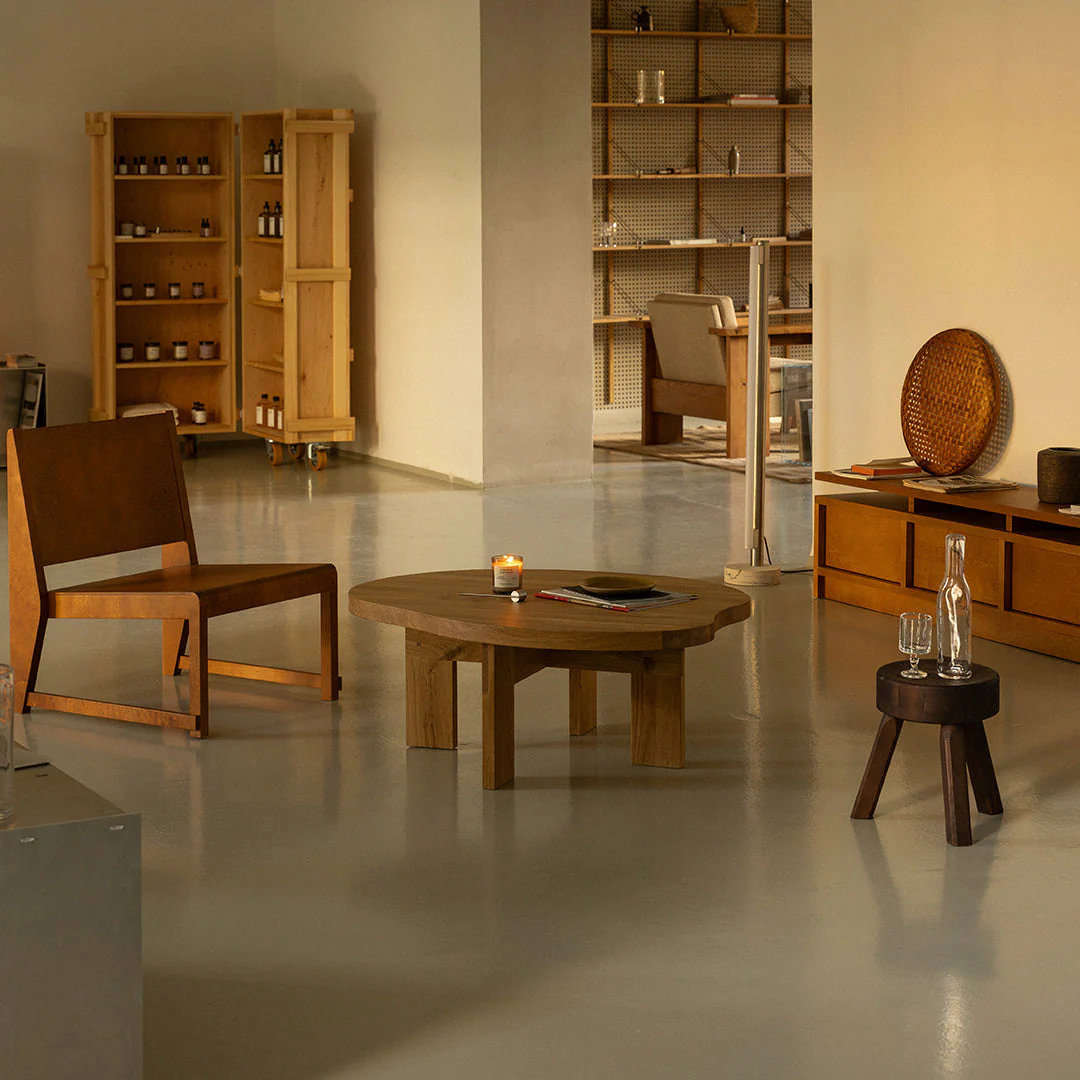AML Stool - Image 24