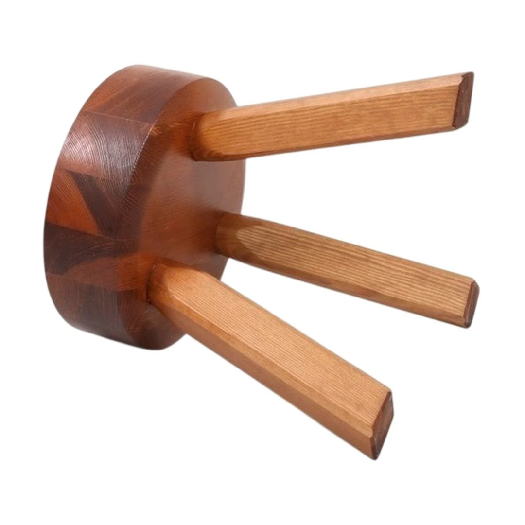 AML Stool - Image 26