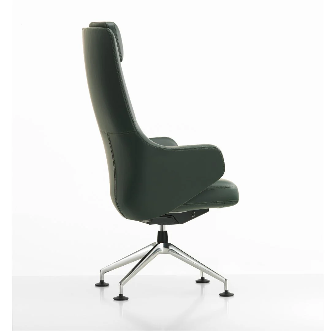 Grand Conference Chair - Image 3