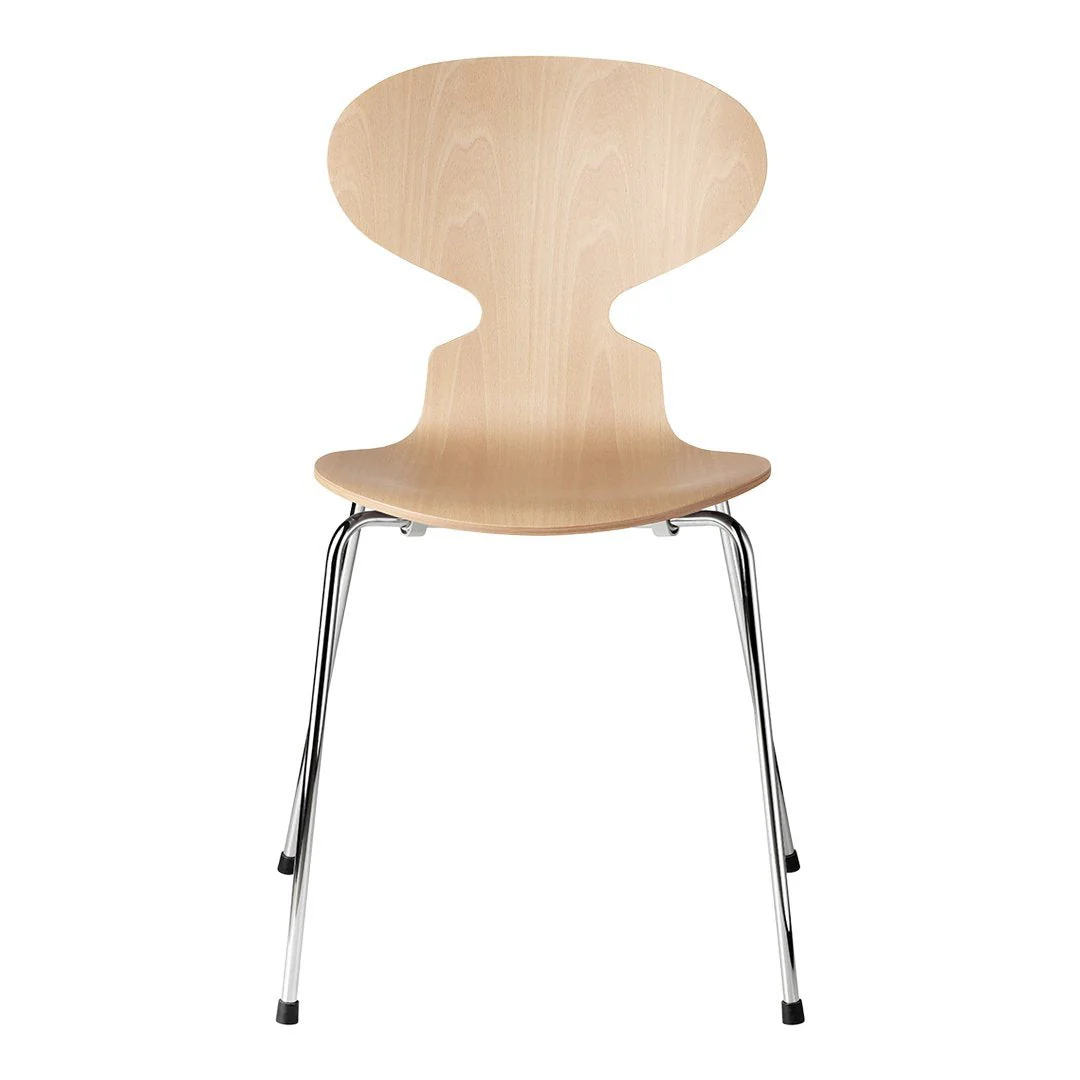 Ant Chair 3101 - Clear Lacquered - Stackable - Image 3