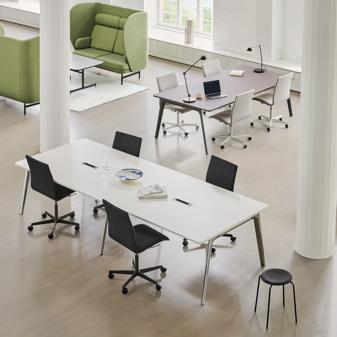 Oxford Low Back Chair - 5 Star Base w/ Casters - Height Adjustable - Image 7