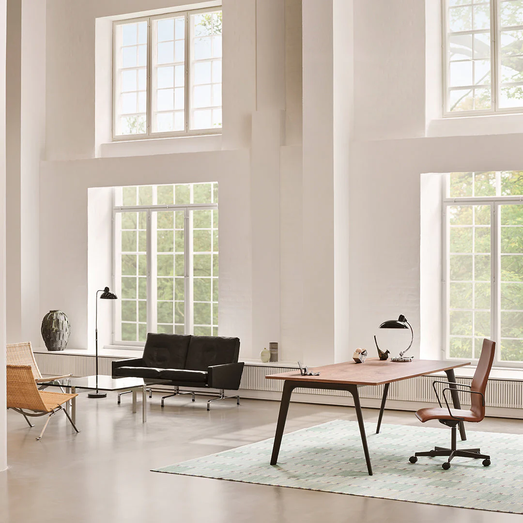 Oxford Medium Back Office Armchair - 5 Star Base & Casters - Height Adjustable - Image 4