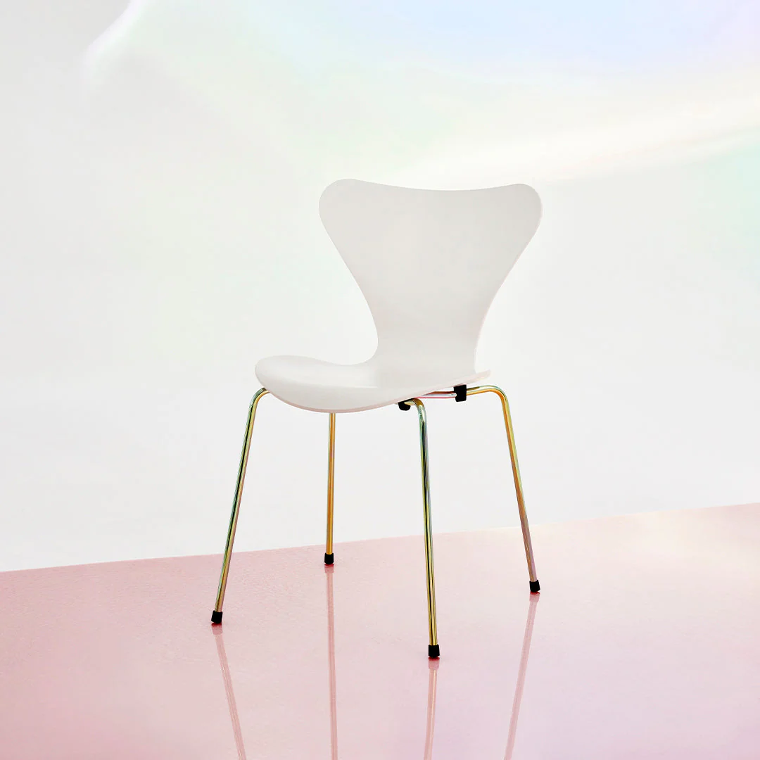 Series 7 Chair 3107 - 7:14 AM Anniversary Edition - Image 25