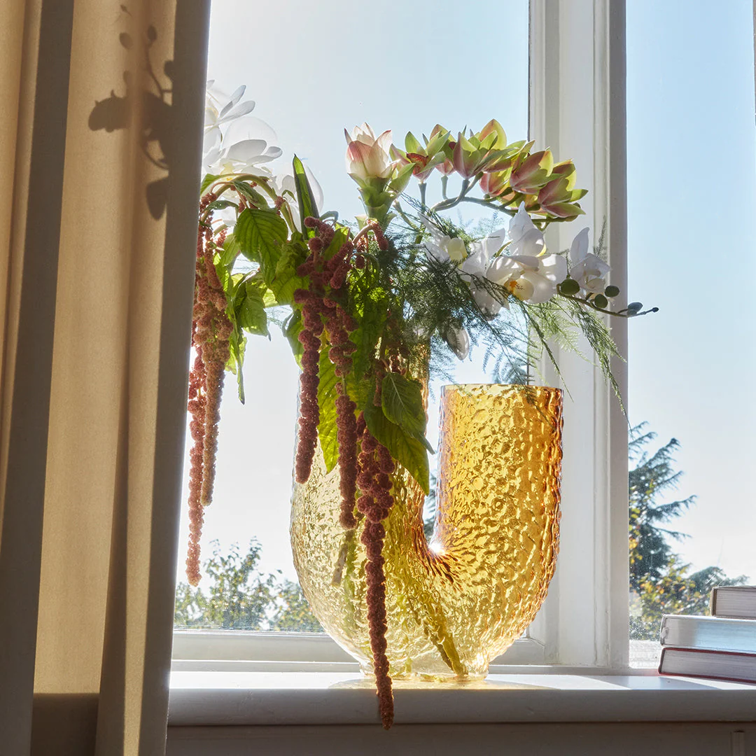 Arura Glass Vase - Image 18