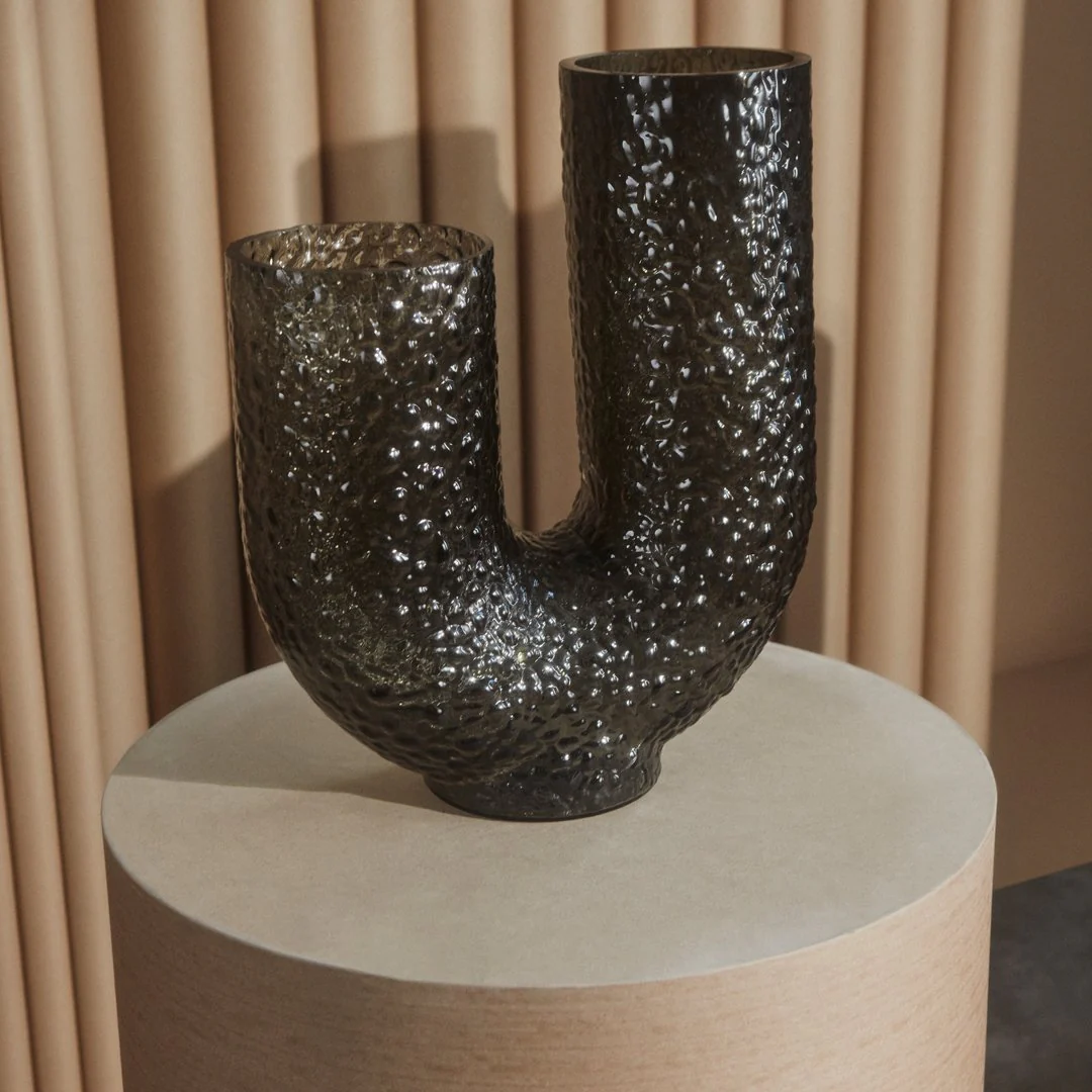 Arura Glass Vase - Image 32