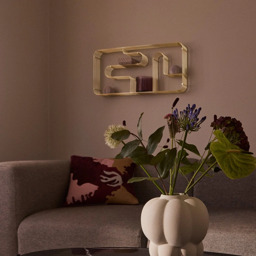 Curva Display Shelf - Image 8