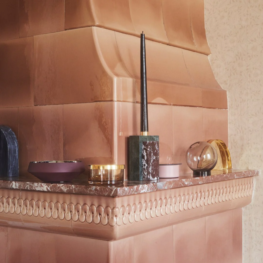 Globe Vase w/ Stand - Image 39
