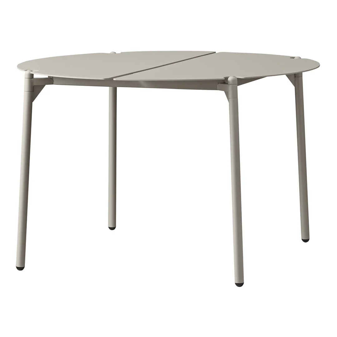 Novo Outdoor Lounge Table - Image 2