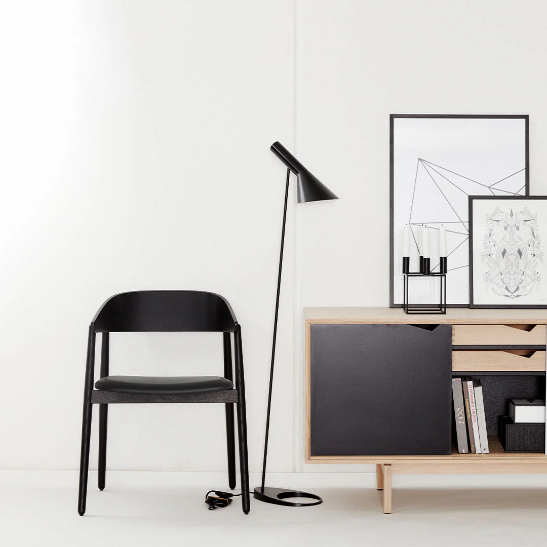 AC2 Armchair - Leather Seat - Image 17