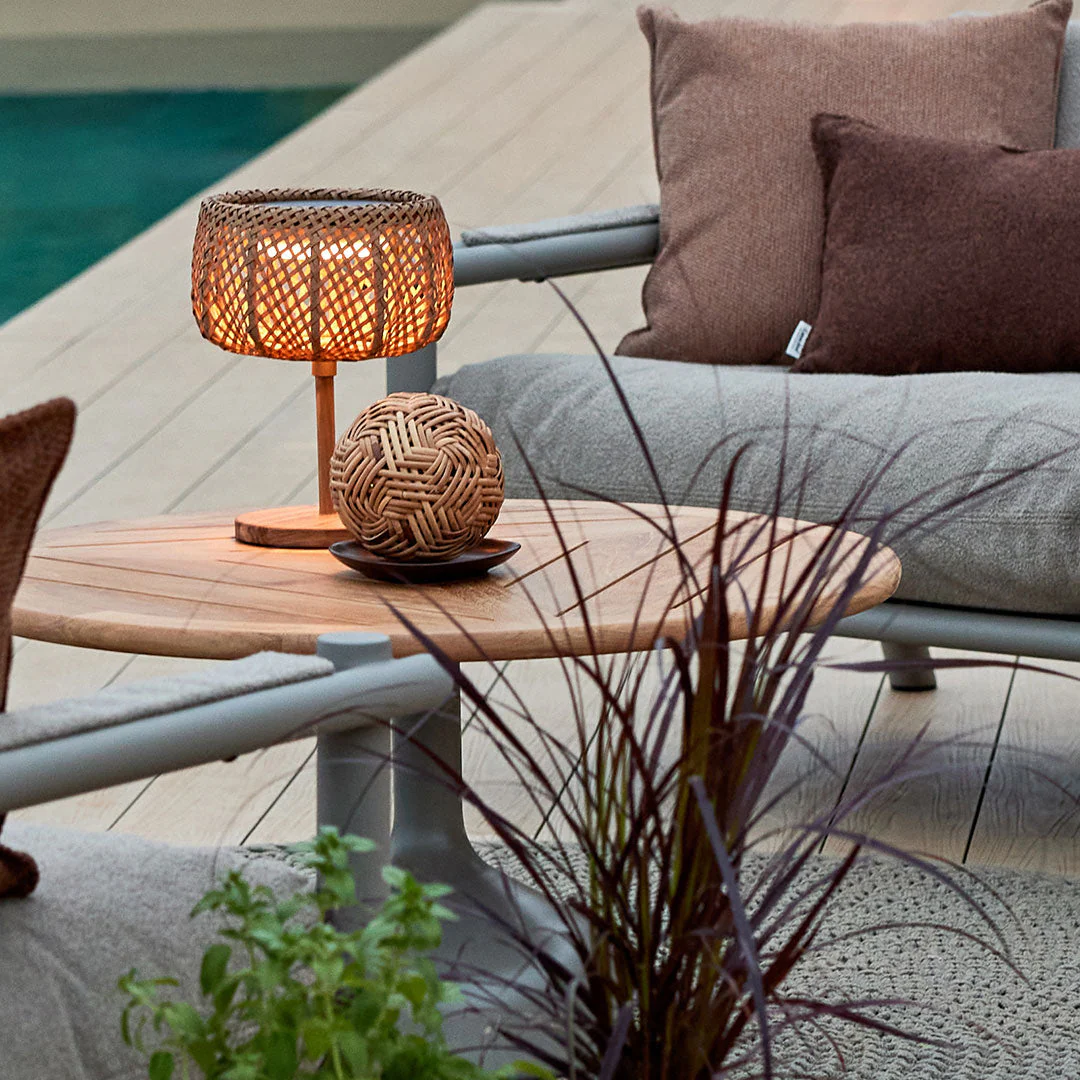 Illusion Glow Table Lamp - Image 8