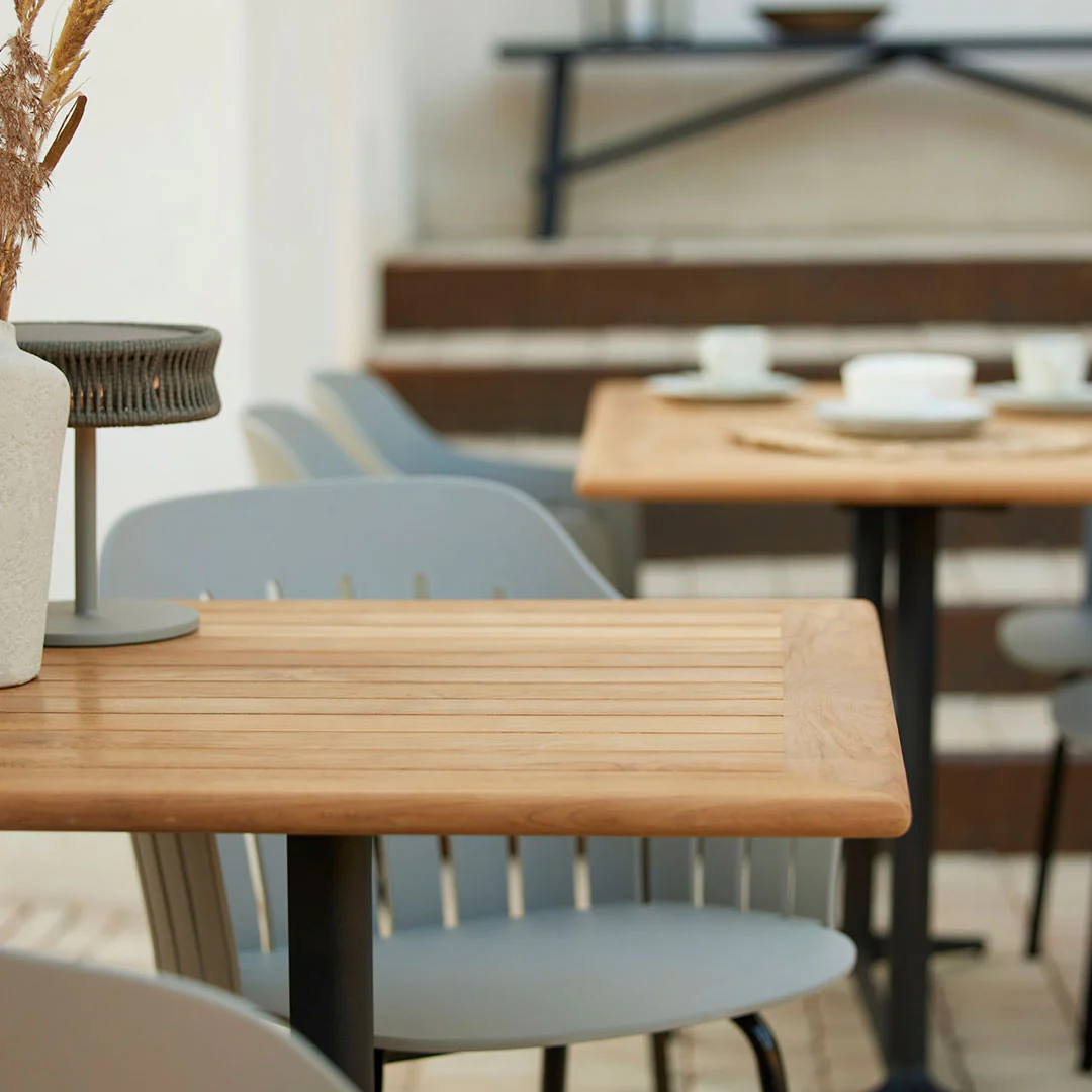 Drop Outdoor Café Table - Rectangular - Image 3