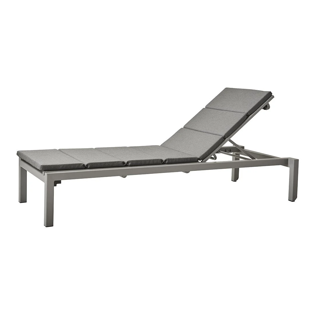 Relax Sunbed - Image 3