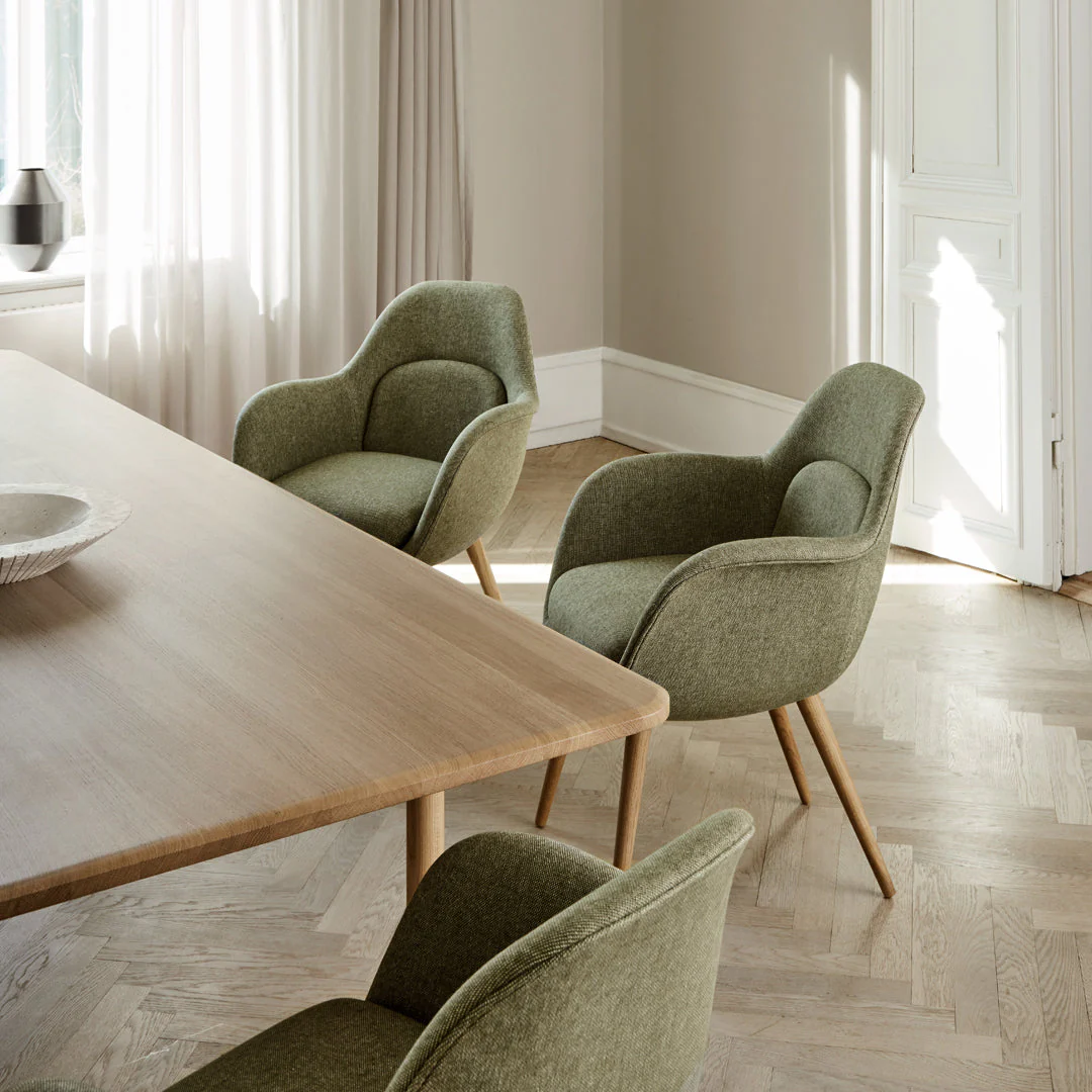 Post Dining Table - Image 9