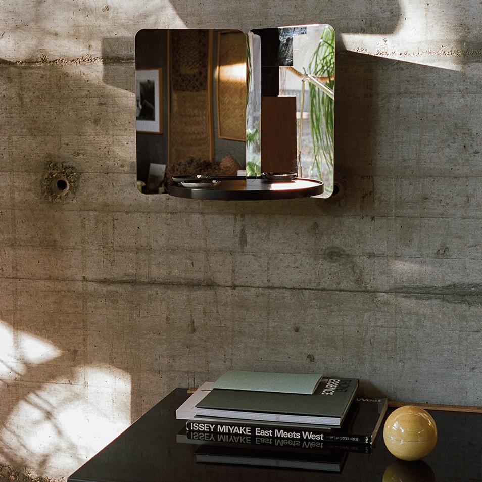 124 Degree Mirror - Image 4