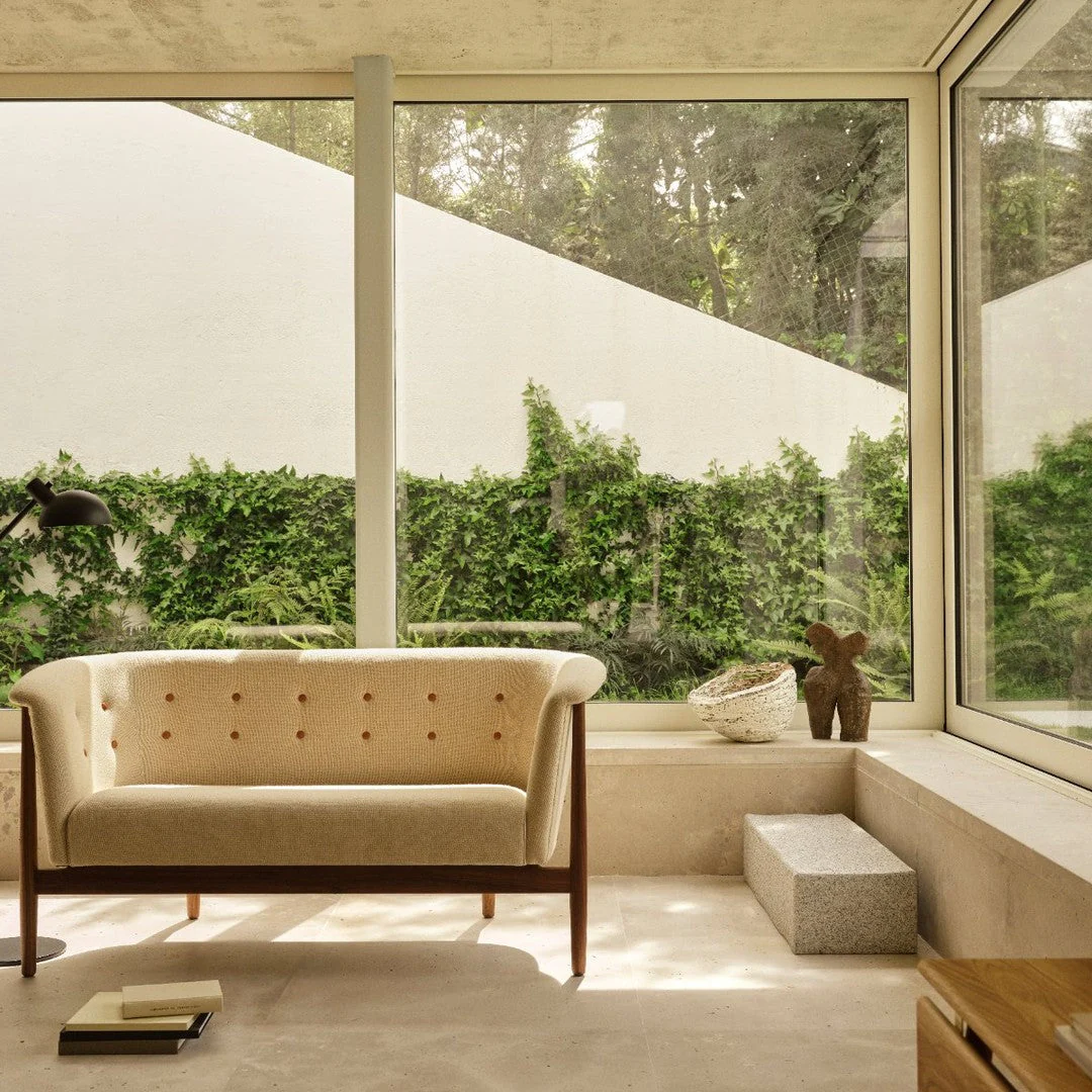 ND52-2 Vita Sofa - Image 6