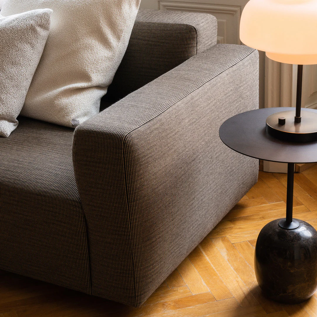 Develius Model A - 2-Seater Sofa - Image 17