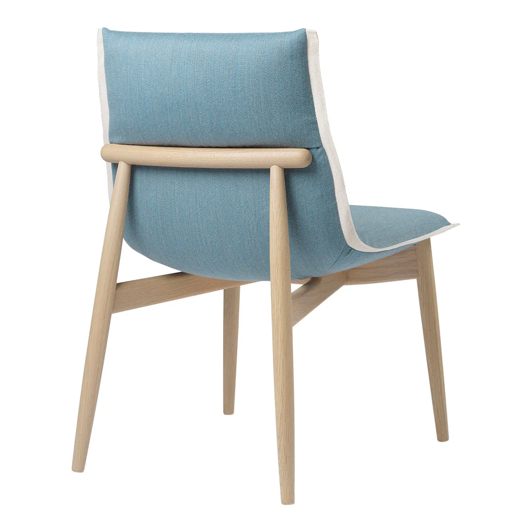 E004 Embrace Chair - Image 6