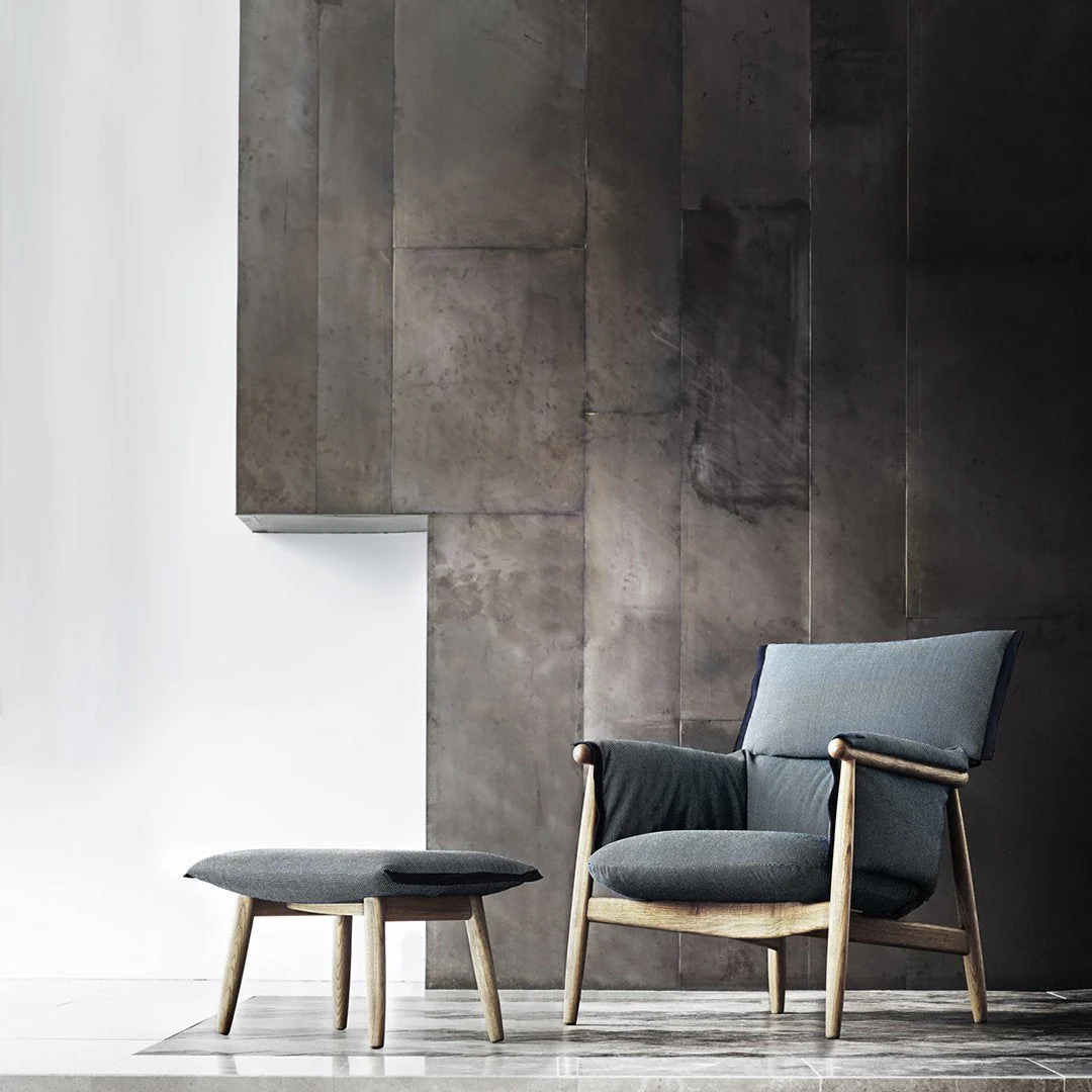 E015 Embrace Lounge Chair - Image 11
