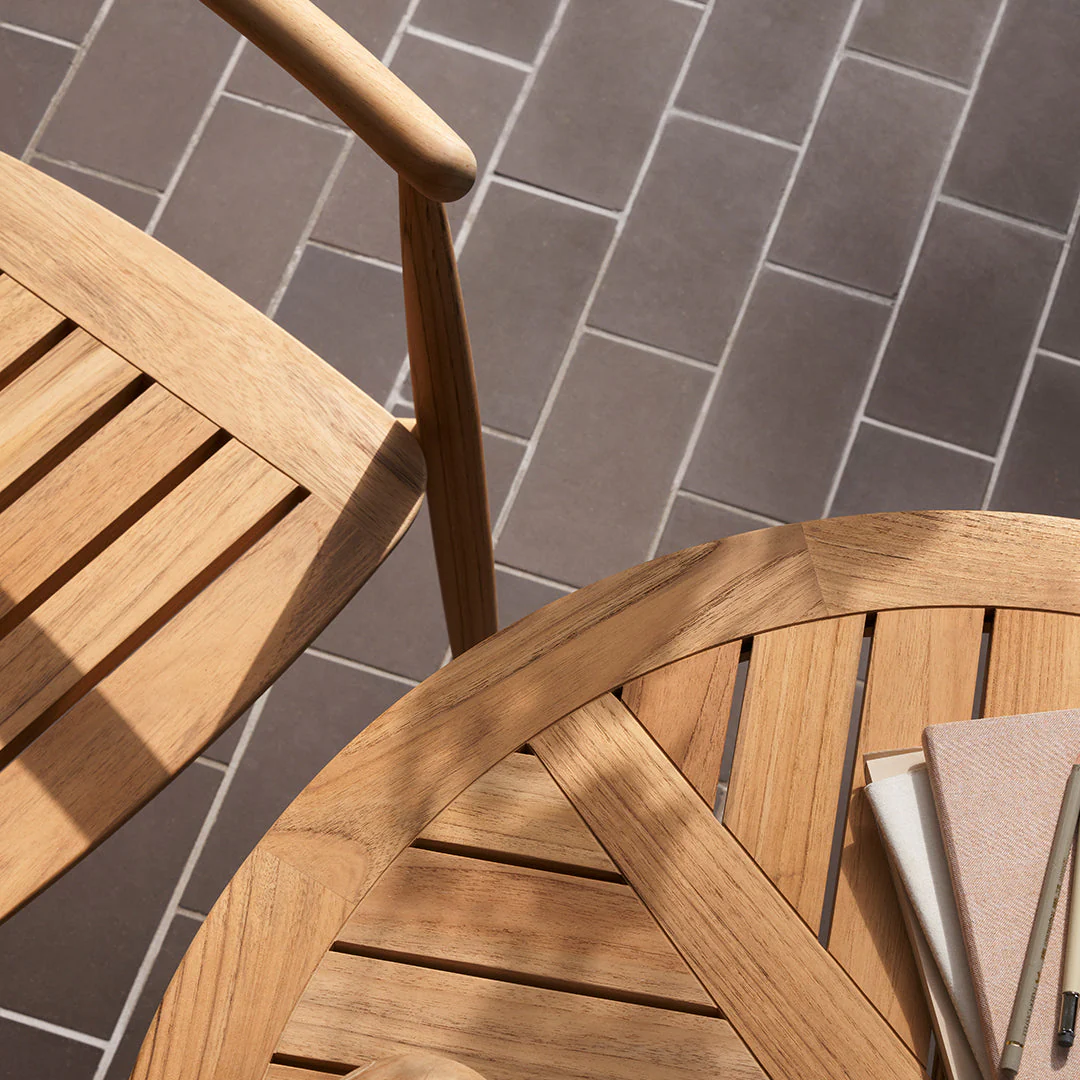 E022 Embrace Outdoor Table - Image 11