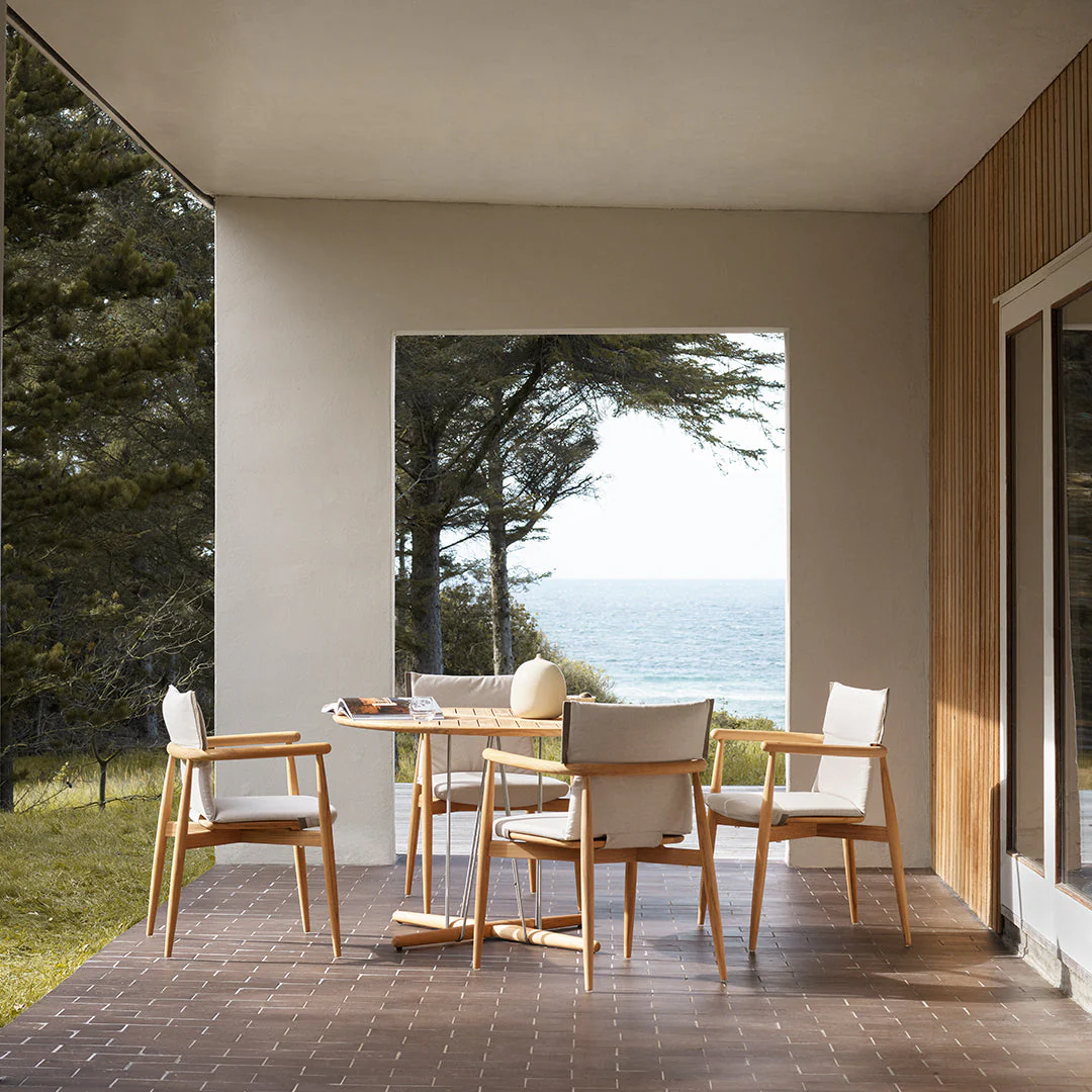 E022 Embrace Outdoor Table - Image 7