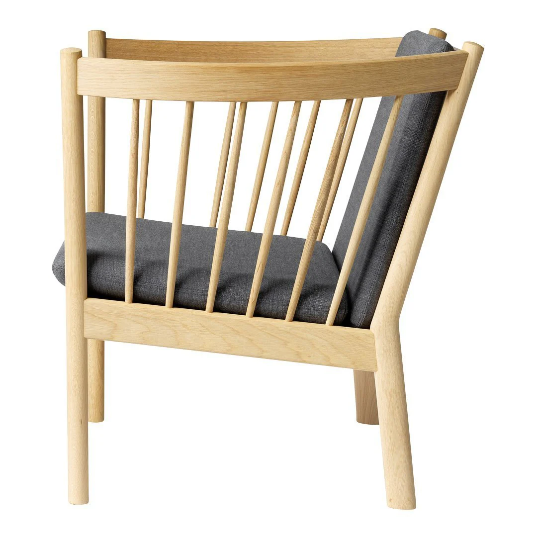 J146 Armchair - Image 11