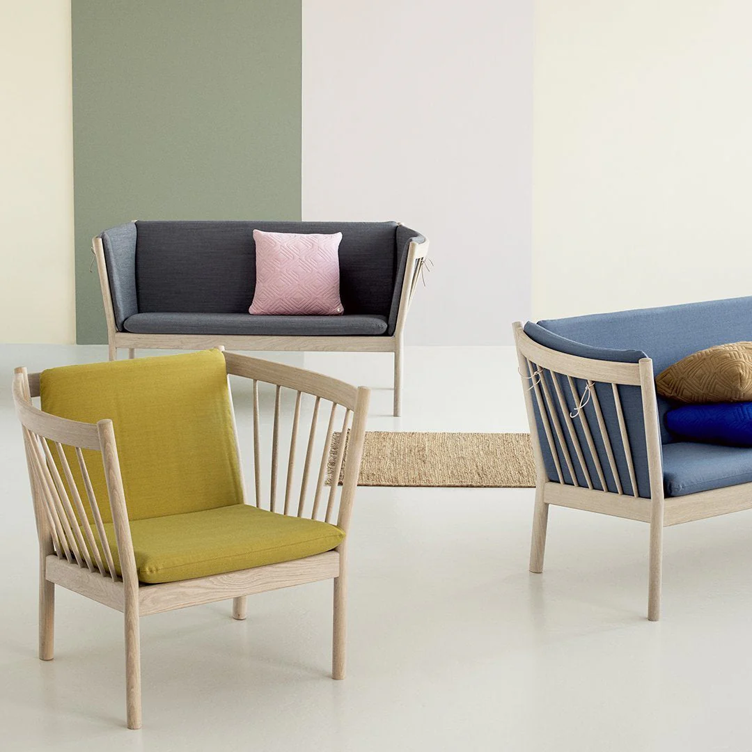 J146 Armchair - Image 13