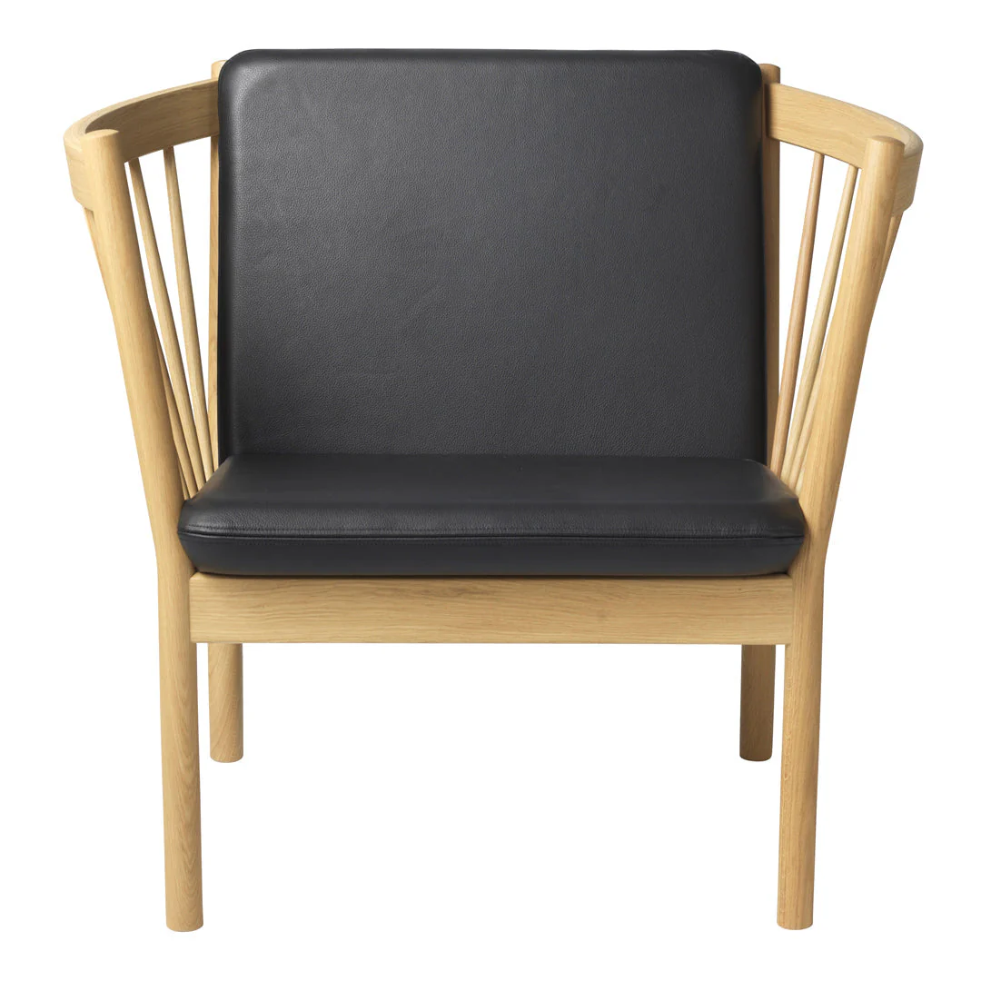 J146 Armchair - Image 4