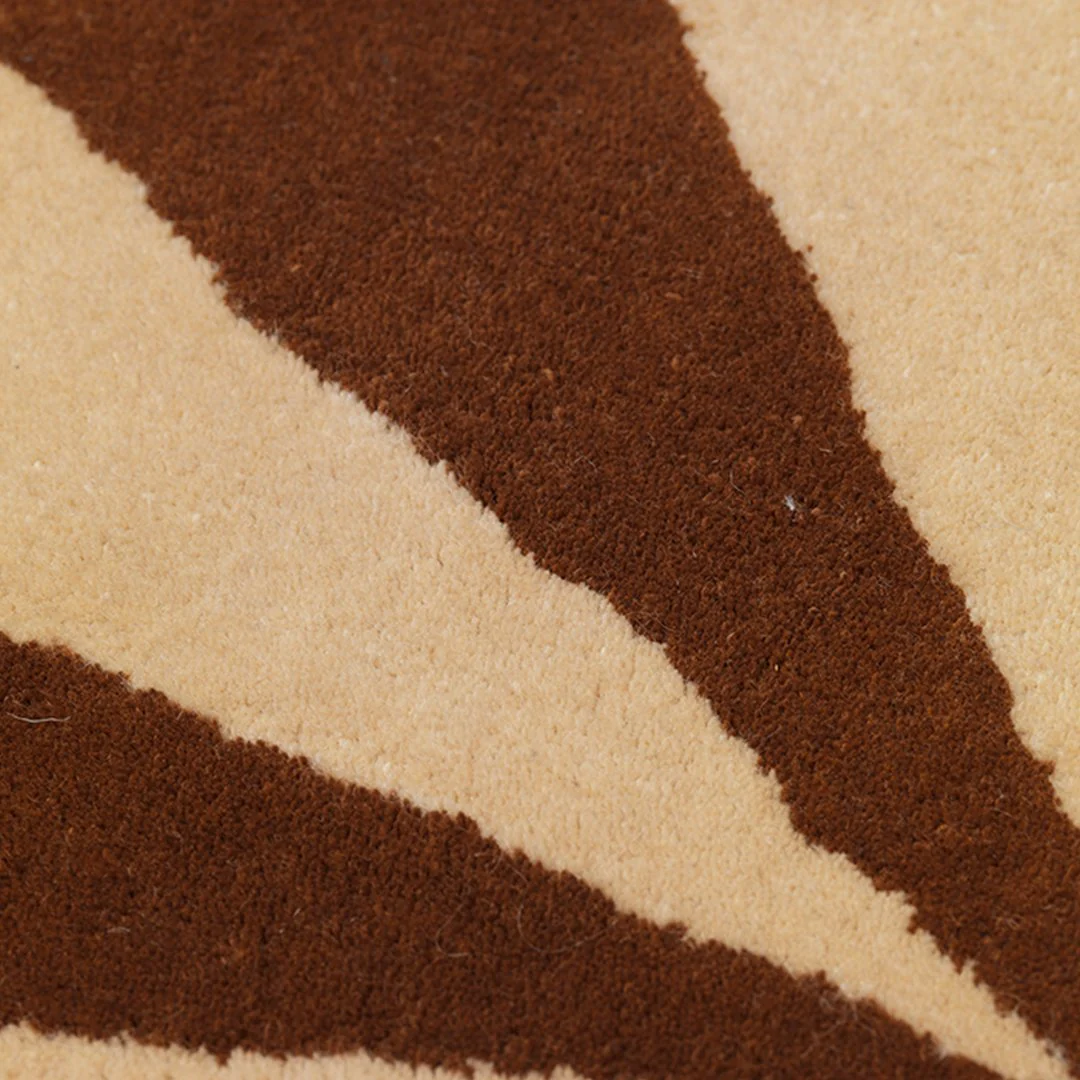 Arch Tufted Rug - Image 5