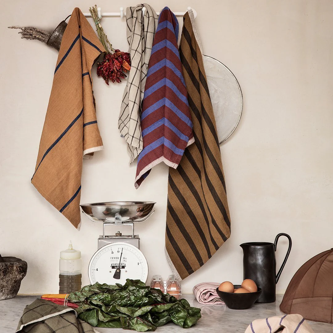 Hale Tea Towel - Image 15