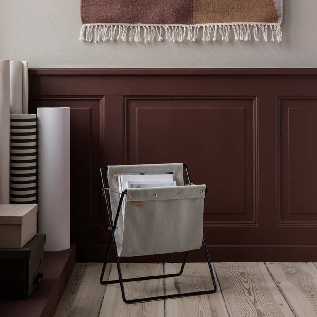 Herman Magazine Rack - Image 3