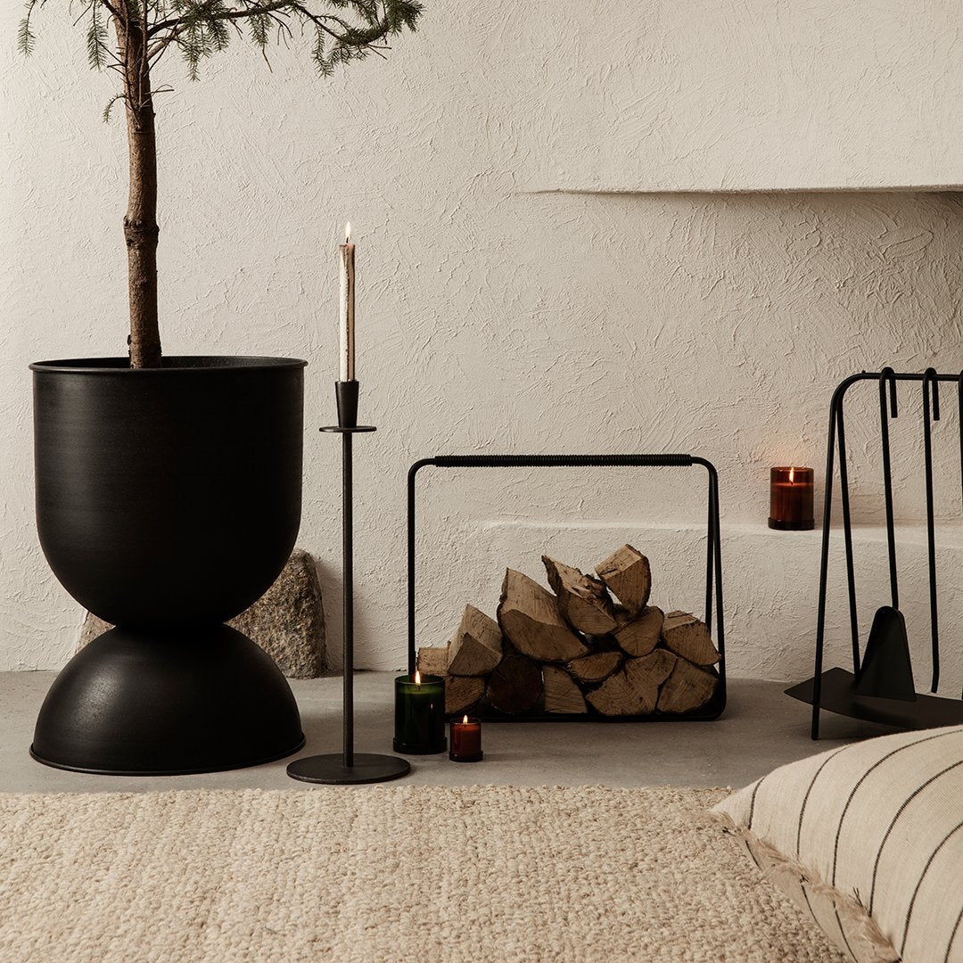 Hourglass Pot - Image 15