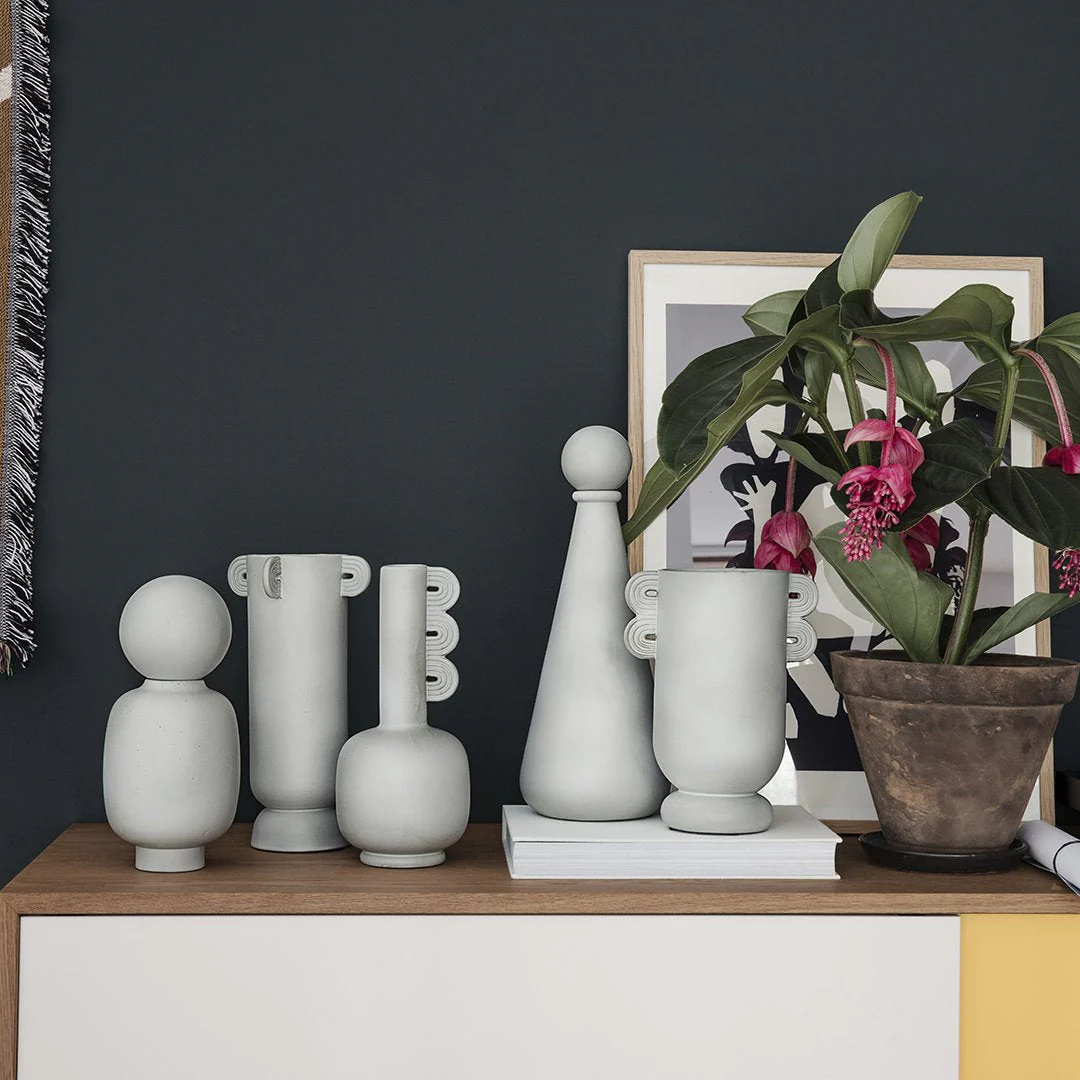 Muses Vase - Calli - Image 5