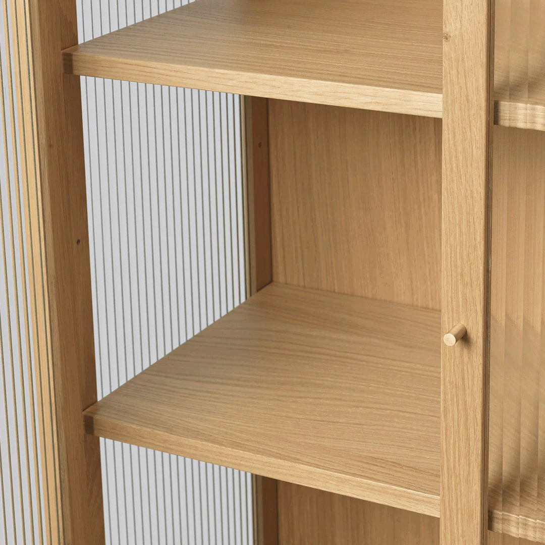 Reed Vitrine - Image 4