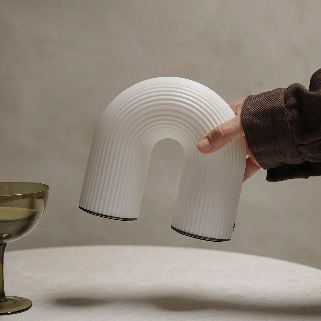 Vuelta Portable Lamp - Image 4