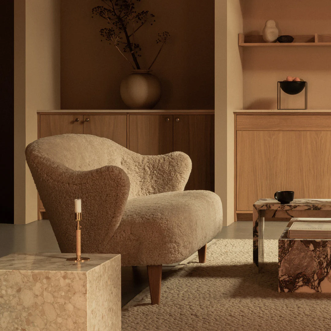 Ingeborg Sofa - Sheepskin - Image 9