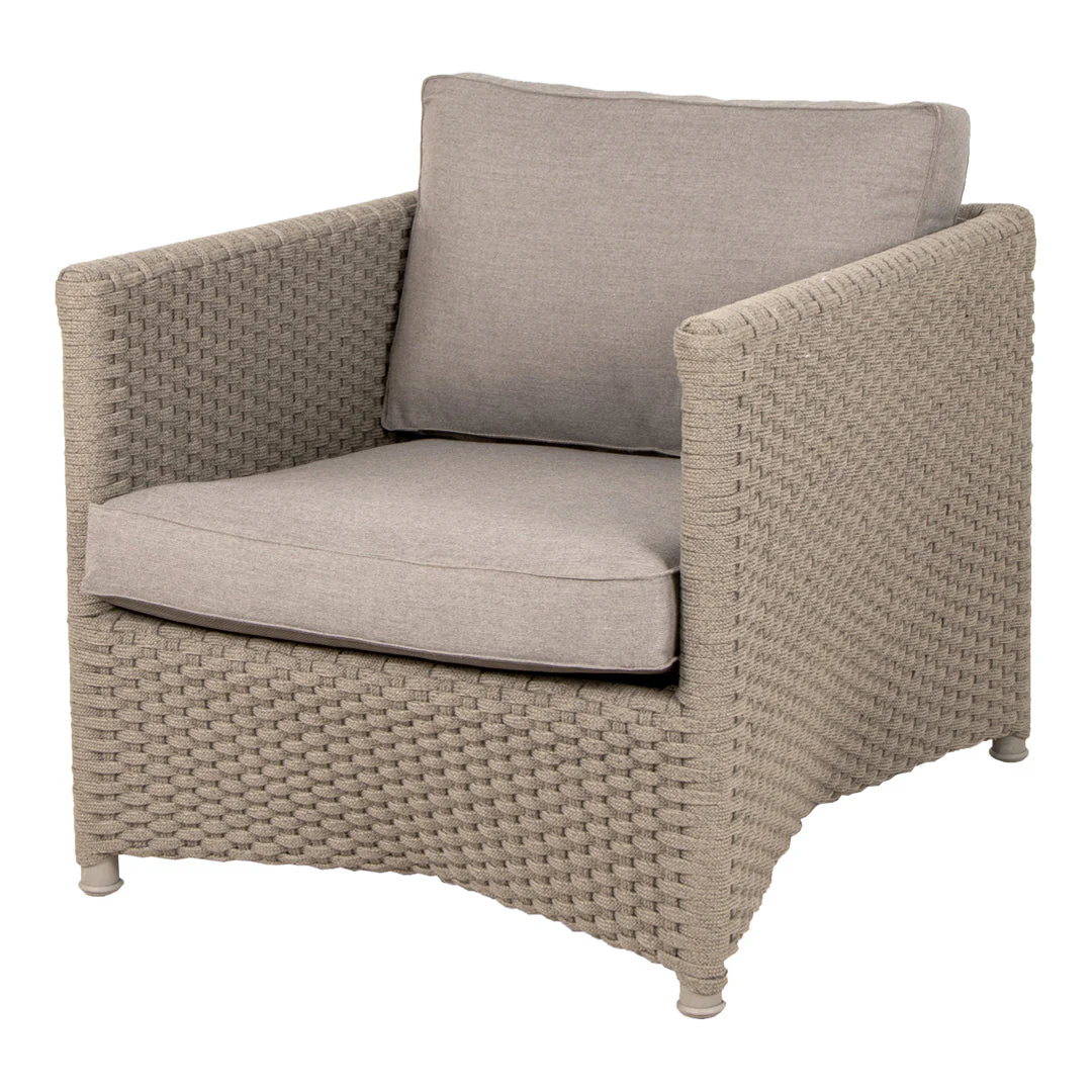 Diamond Outdoor Lounge Chair - Image 3