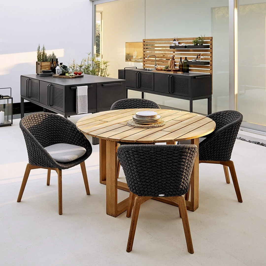 Endless Outdoor Dining Table - Round - Image 5