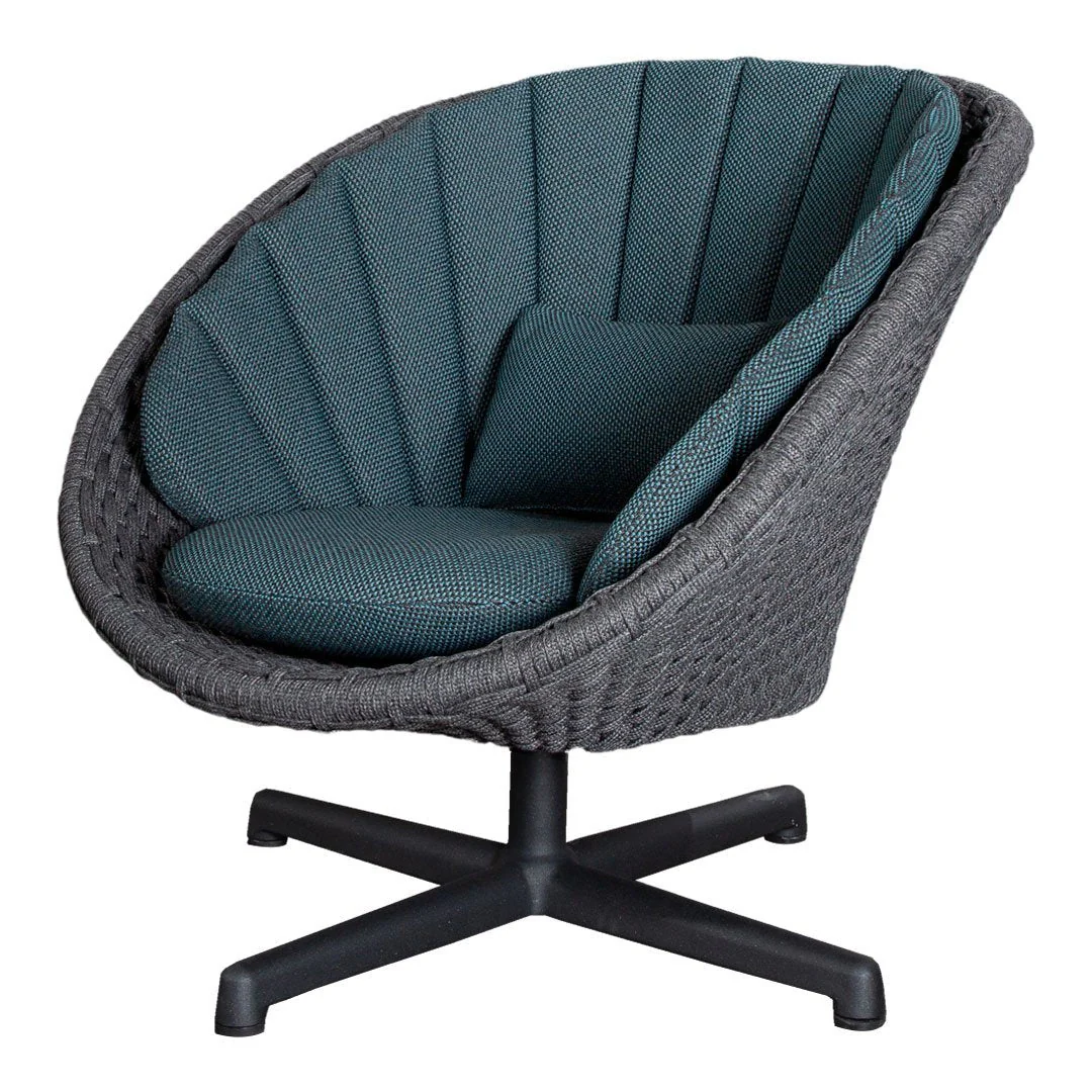 Peacock Outdoor Lounge Chair w/ Swivel Base - Image 3