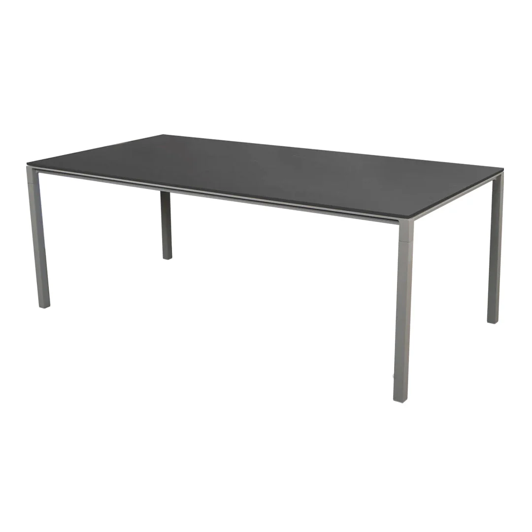 Pure Table - Indoor - Image 3