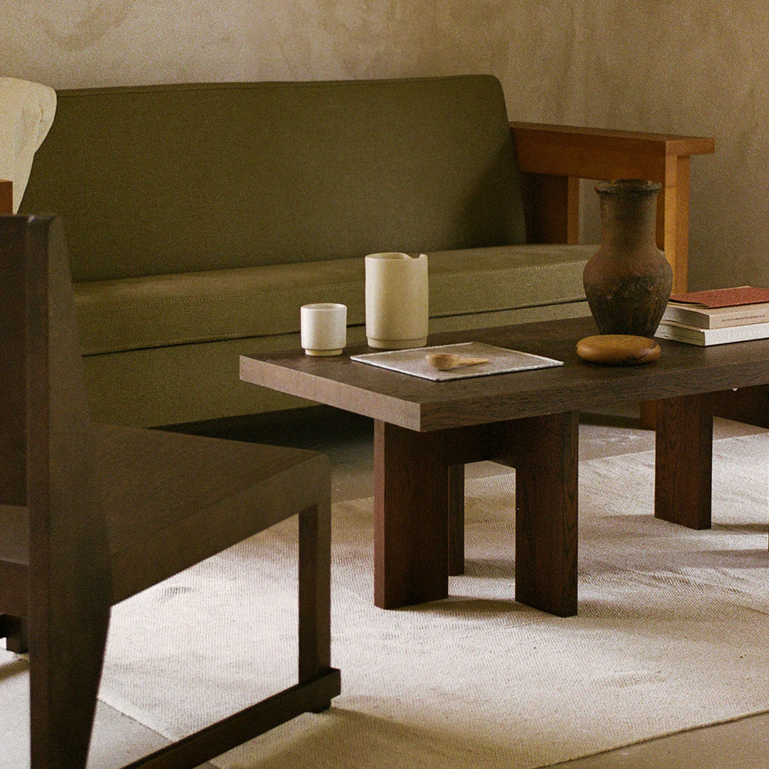 Farmhouse Rectangular Coffee Table - Image 11
