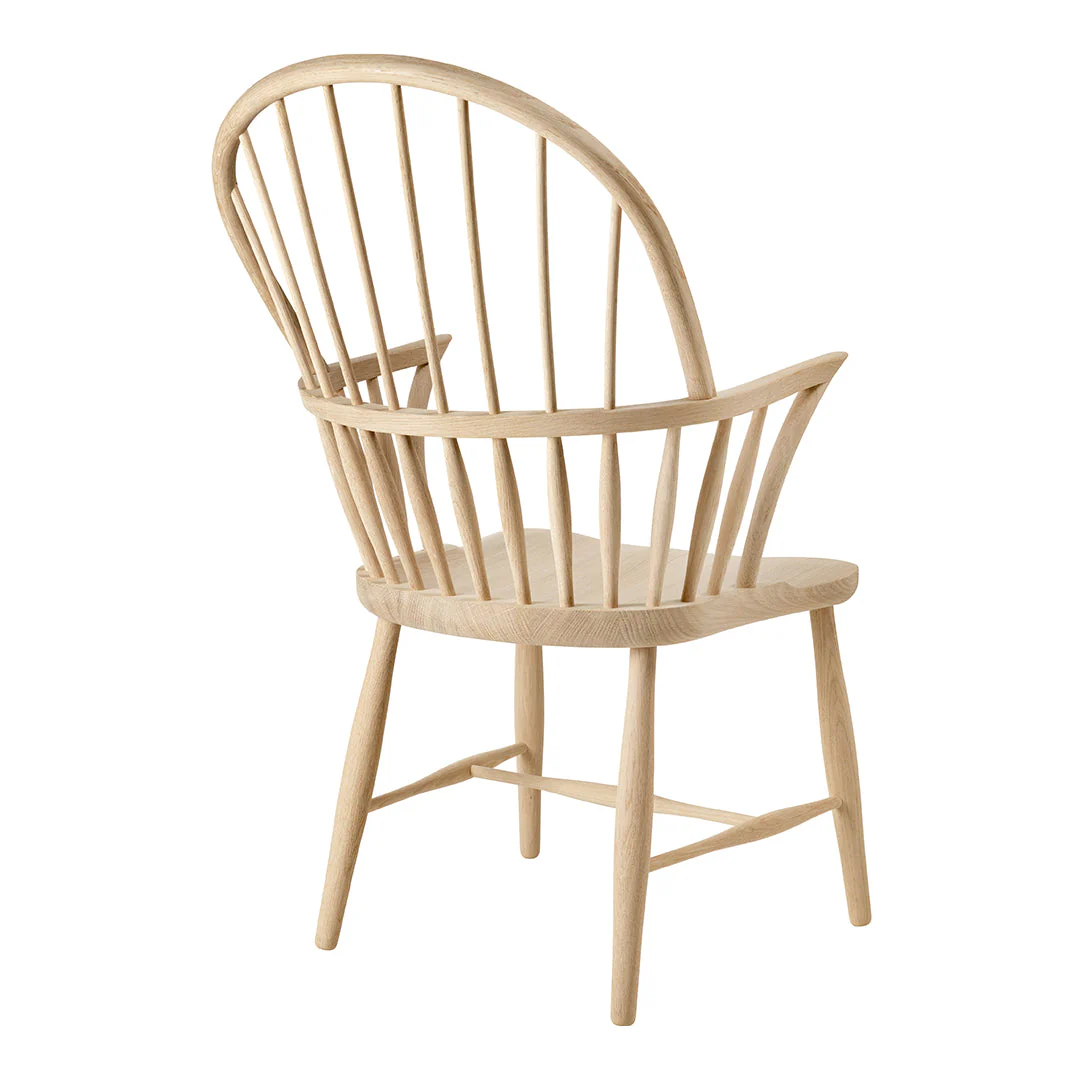 FH38 Windsor Armchair - Image 3