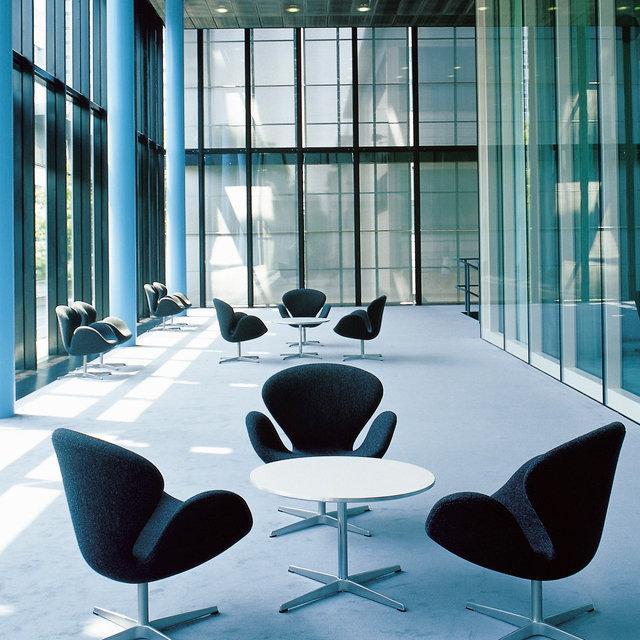 Swan Chair - Image 14