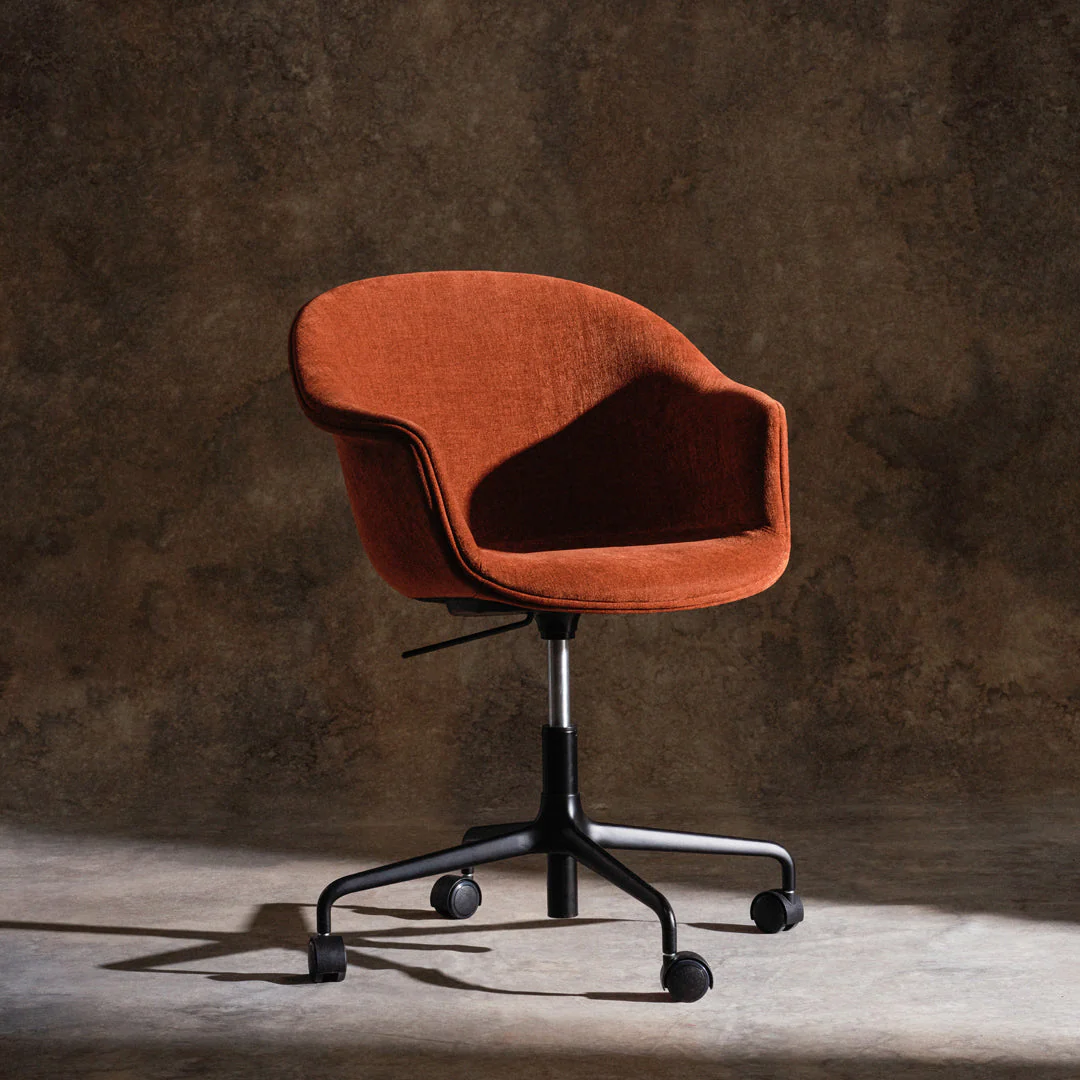 Bat Meeting Chair - 4-Star Base w/ Casters - Height Adjustable - Fully Upholstered - Image 4