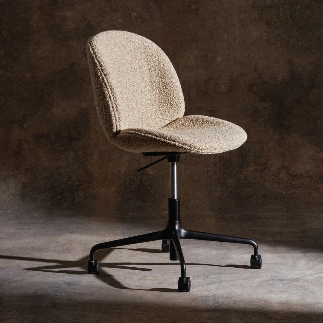 Beetle Meeting Chair - 4-Star Base w/ Casters - Height Adjustable - Fully Upholstered - Image 4