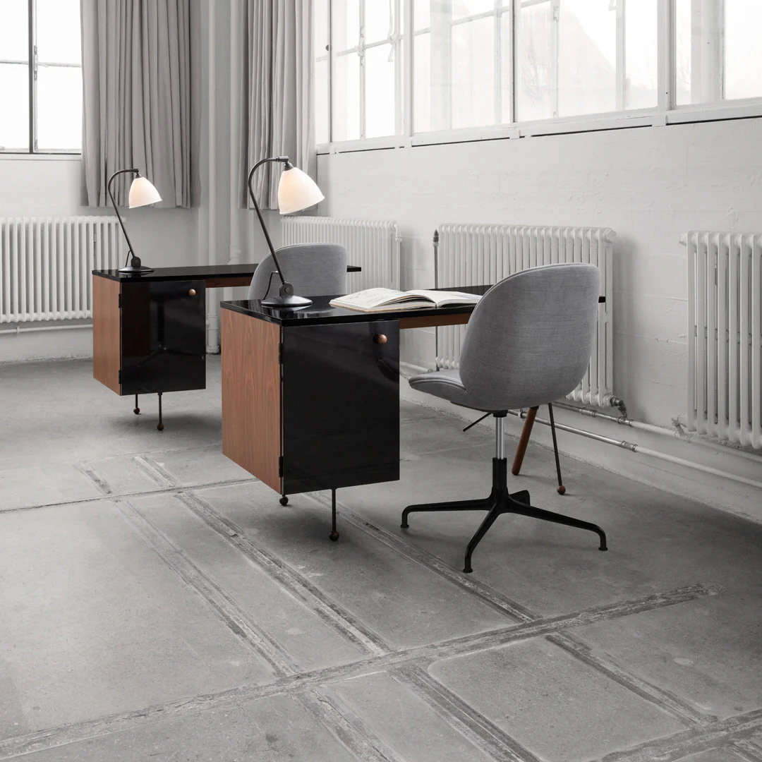 Beetle Meeting Chair - 4-Star Base w/ Casters - Height Adjustable - Fully Upholstered - Image 9