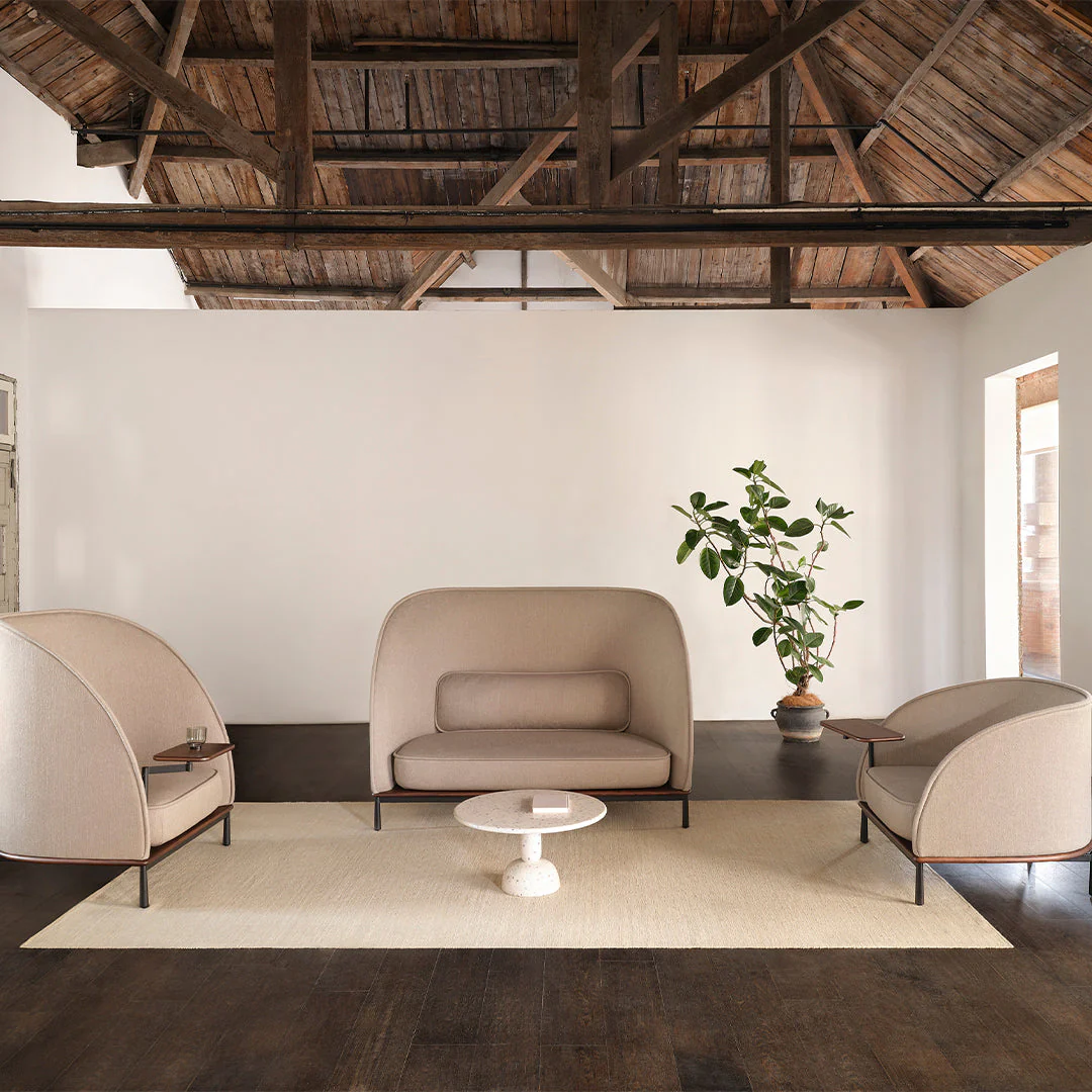 Arc High Back Lounge Chair w/ Tablet - Image 8